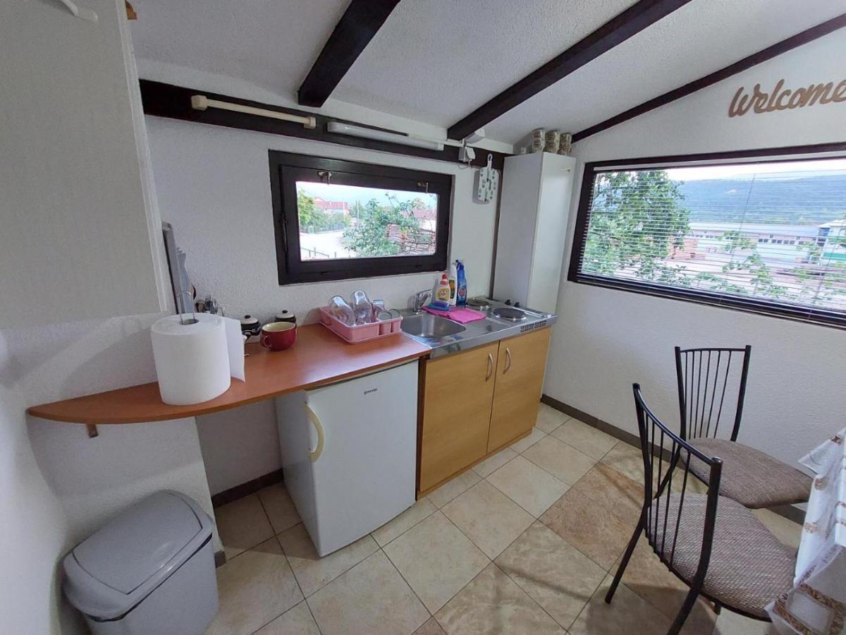 Apartman Alina&Alan บีฮัช ภายนอก รูปภาพ