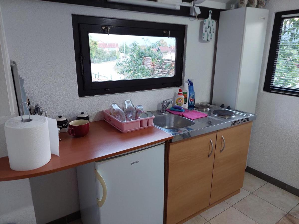 Apartman Alina&Alan บีฮัช ภายนอก รูปภาพ