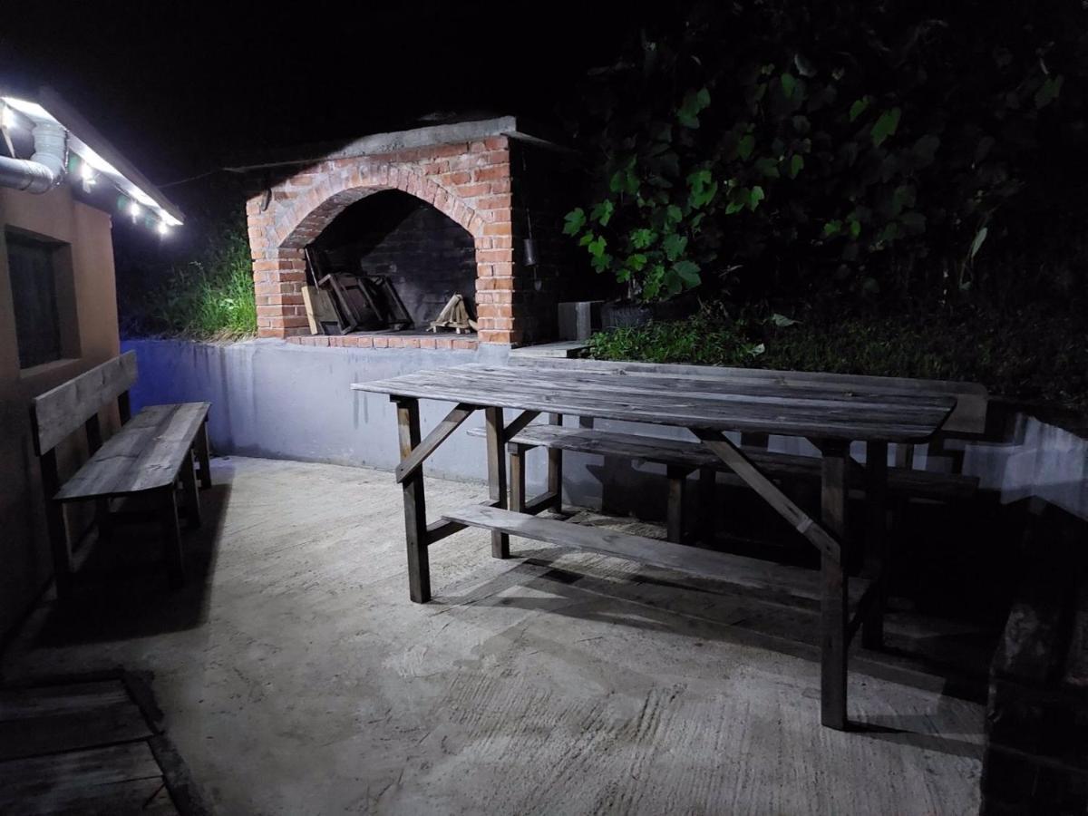 Apartman Alina&Alan บีฮัช ภายนอก รูปภาพ